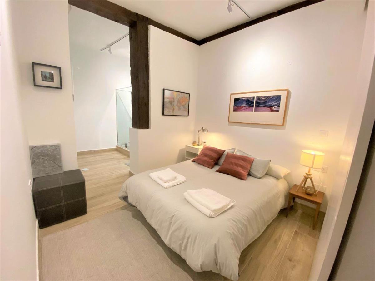 Opera-Suites Luxury La Boheme, In The Very Center Of Madrid. ภายนอก รูปภาพ