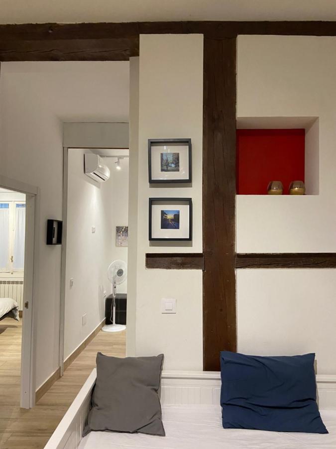 Opera-Suites Luxury La Boheme, In The Very Center Of Madrid. ภายนอก รูปภาพ